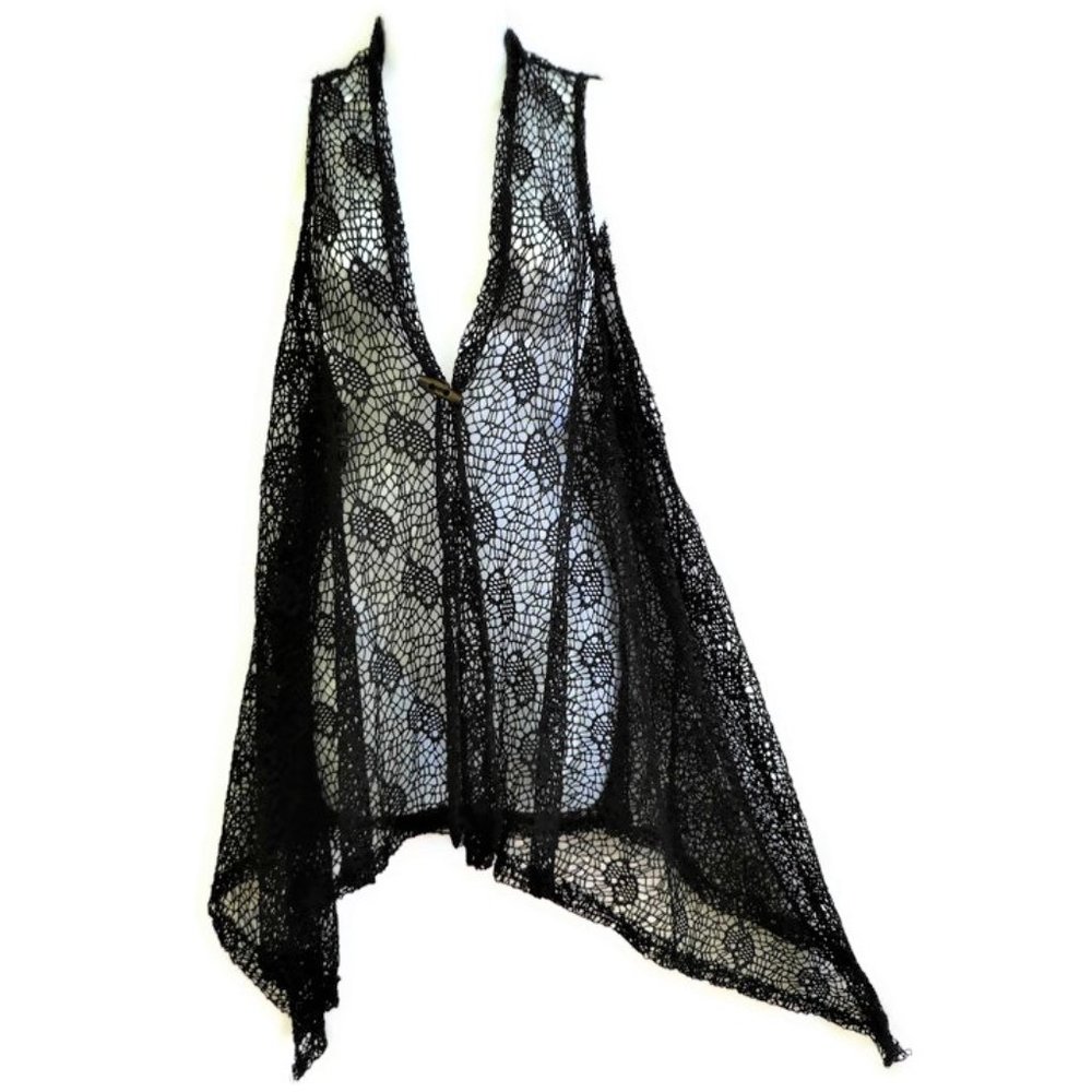 Shoreline Black Beach Cover Up Toggle Closure Sharkbite Hem